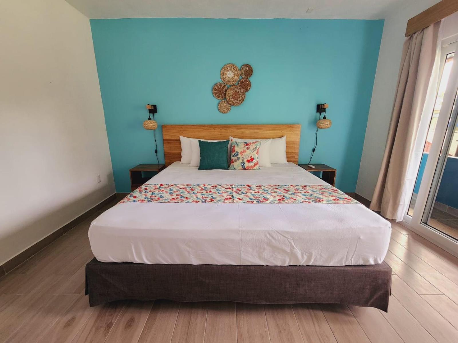 Alma Del Bosque Hotel Tortuguero Eksteriør bilde