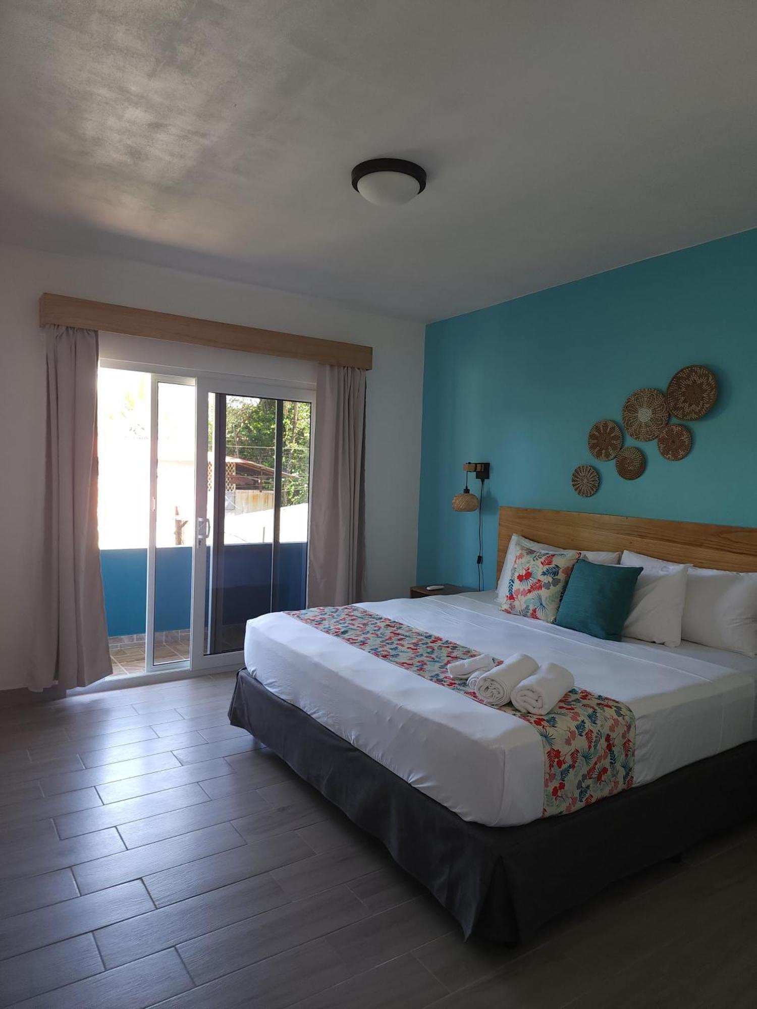 Alma Del Bosque Hotel Tortuguero Eksteriør bilde